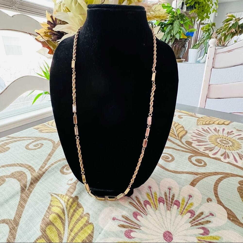 Banana Republic Gold Tone Necklace - Picture 3 of 8